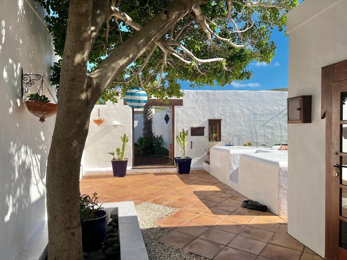 Stylish Getaway With Secluded Patio In Lava Finca Uga المظهر الخارجي الصورة